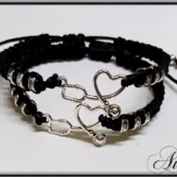 Sana corazón en negro 