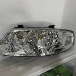 FOCO DELANTERO RENAULT SCALA 2012