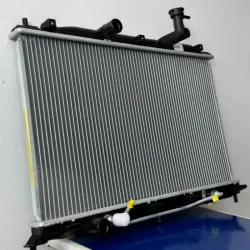 RADIADOR DE HYUNDAI ACCENT 06-11