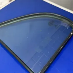 VENTILETE PUERTA TRASERA IZQUIERDA EMGRAND 718