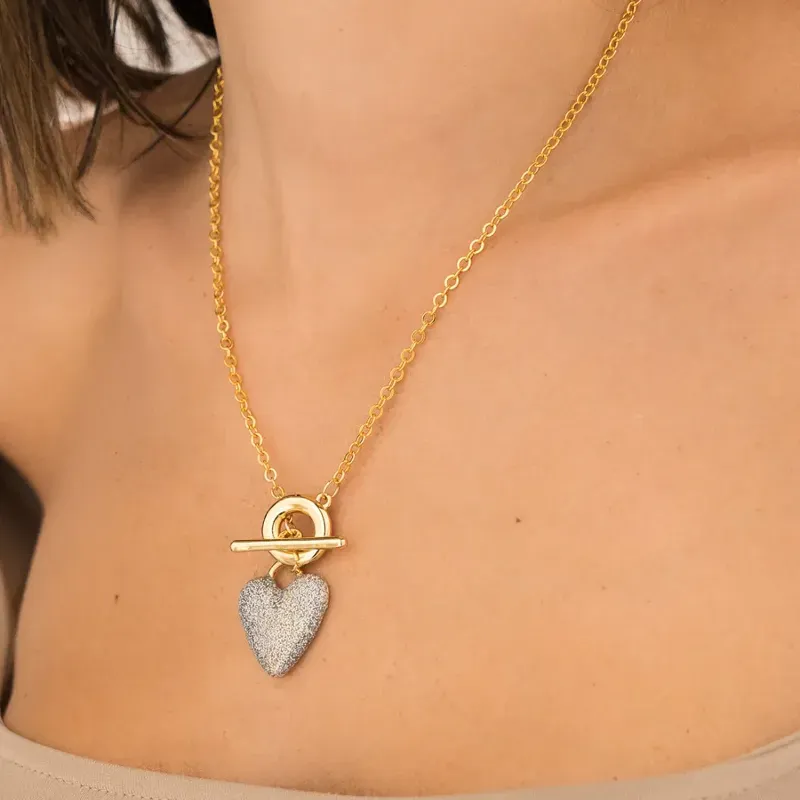 Collar Broche Corazón Escarcha + Aretes