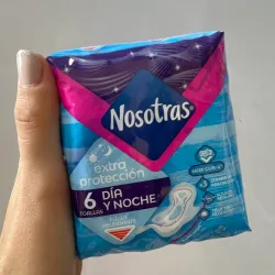 Intimas Dia y Noche