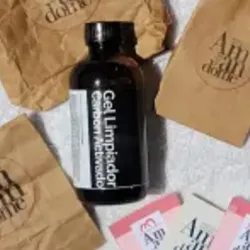 Gel limpiador de carbón activado 