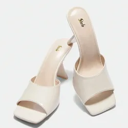 Tacones blanco hueso #39