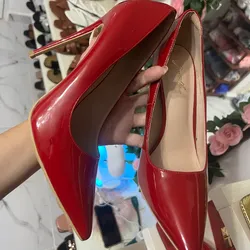 Tacones rojos puntifinos #39
