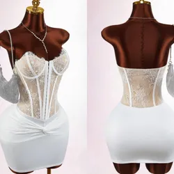 Vestido corto blanco de corsel