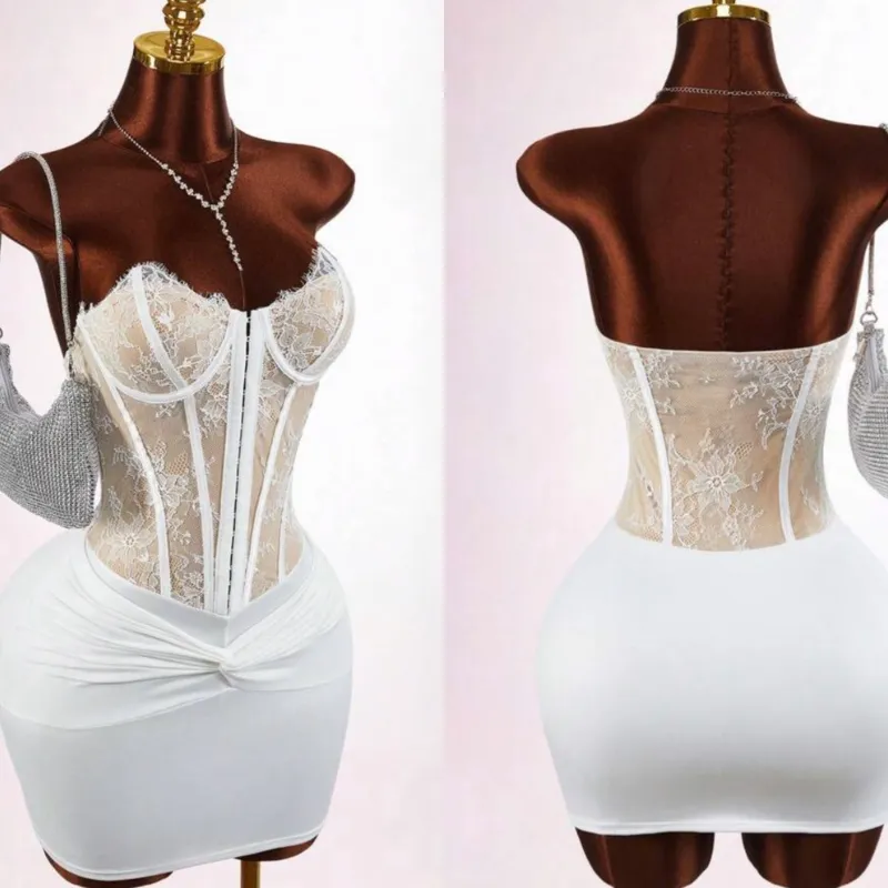 Vestido corto blanco de corsel