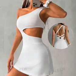 Vestido corto deportivo color blanco