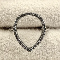 Anillo silueta de Gota