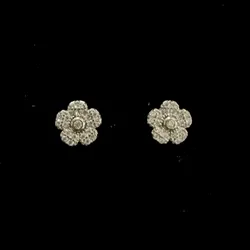 Aretes 332