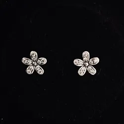 Aretes una margarita