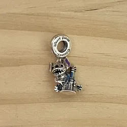 Charm Stitch Castillo Disney