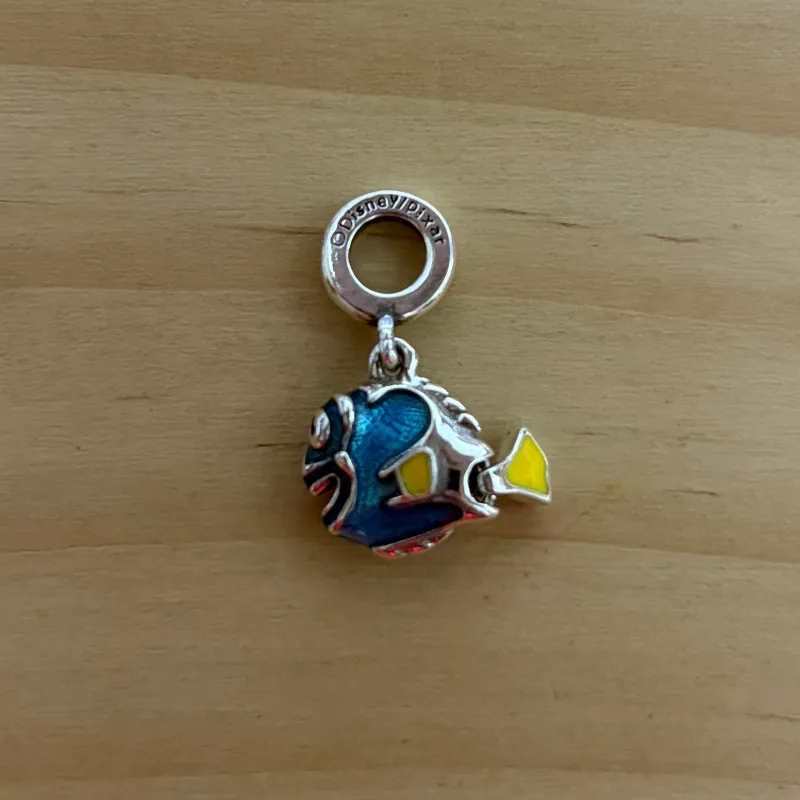 Charm de doris