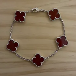 Manilla Van Cleef roja