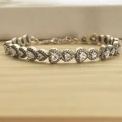 Pulsera de corazones