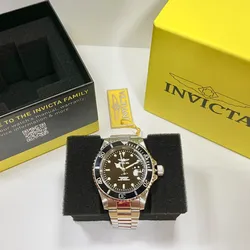 Reloj Invicta de cuarzo Pro Diver para hombre con correa de acero inoxidable