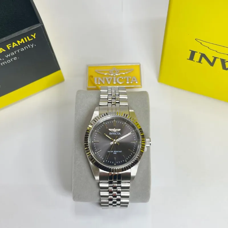 Reloj Invicta Specialty Cara Negra para Mujer