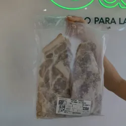 Chuletas de cerdo ahumadas con hueso