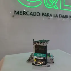 Jabón de carbono activado