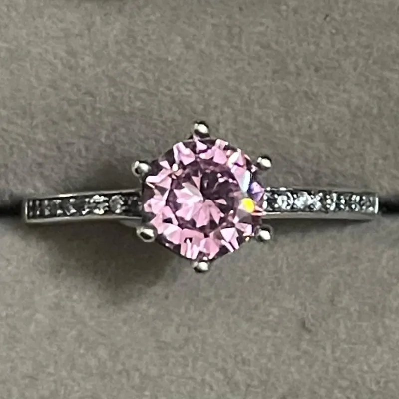 Anillo piedra rosada