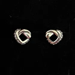Arete Corazón Nudo