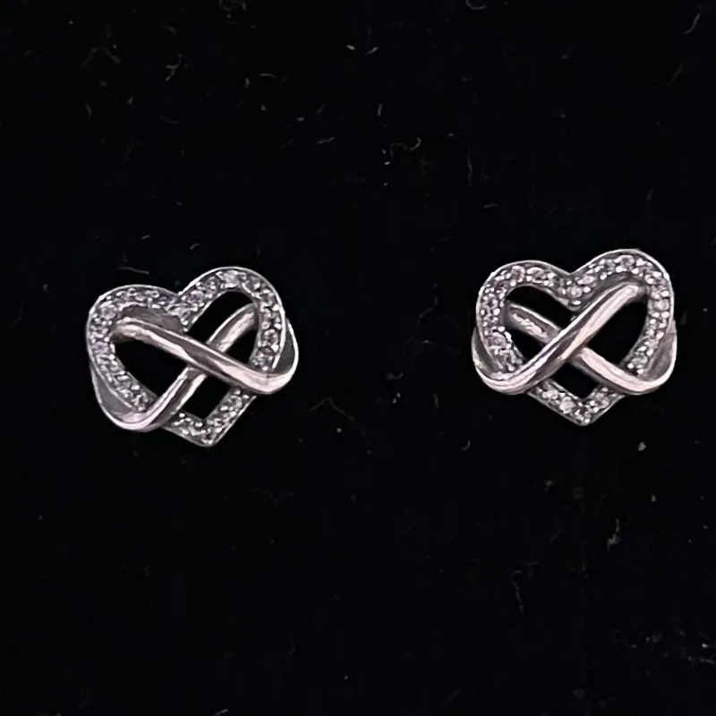 Aretes corazón infinito
