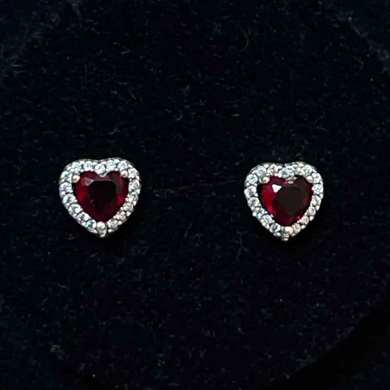Aretes de Corazón piedra roja 