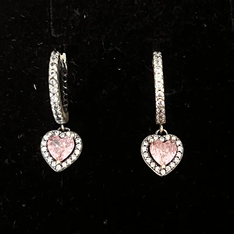 Argollas corazón de brillo rosado 