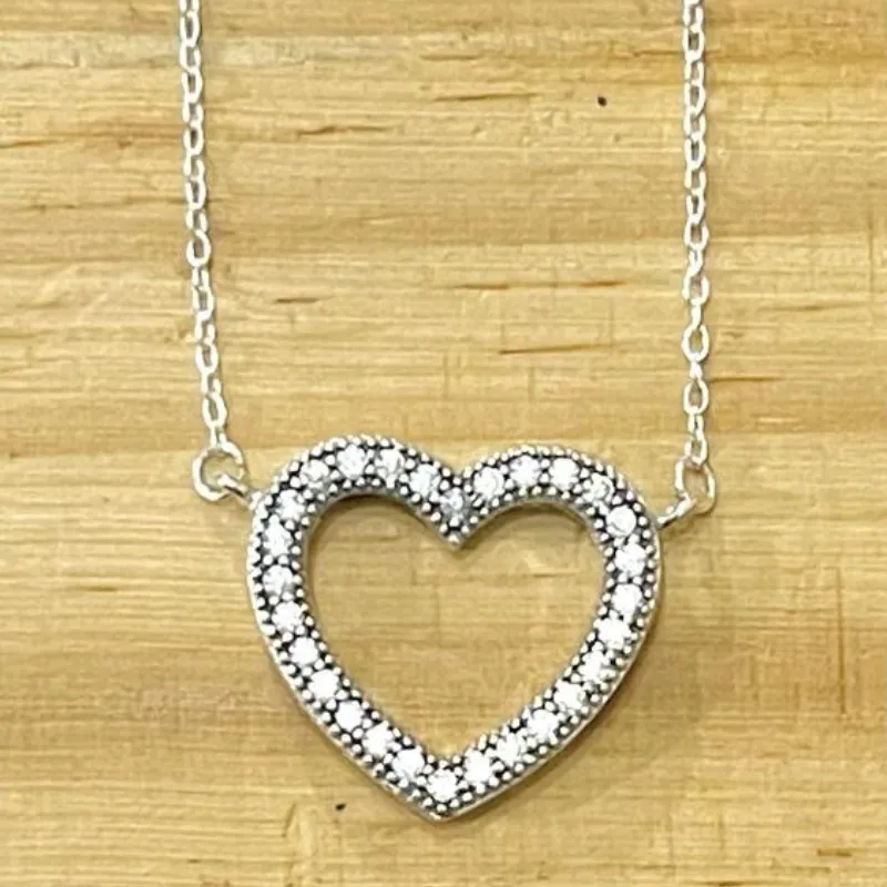Cadena de Corazón Pandora 