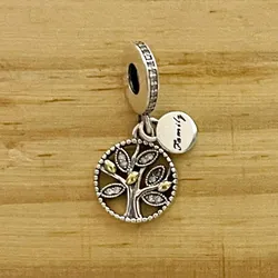 Charm Árbol de la Vida Redondo Dorado 