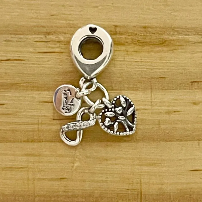 Charm Árbol Vida corazón-infinito 