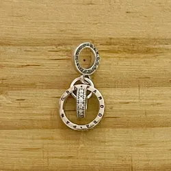 Charm aros entrelazados 