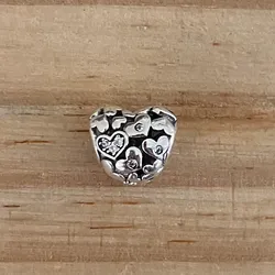 Charm Corazón con Corazones