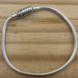 Pulsera flexible cierre imantado