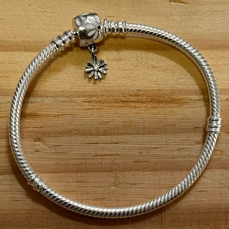 Pulsera flexible cierre margarita 