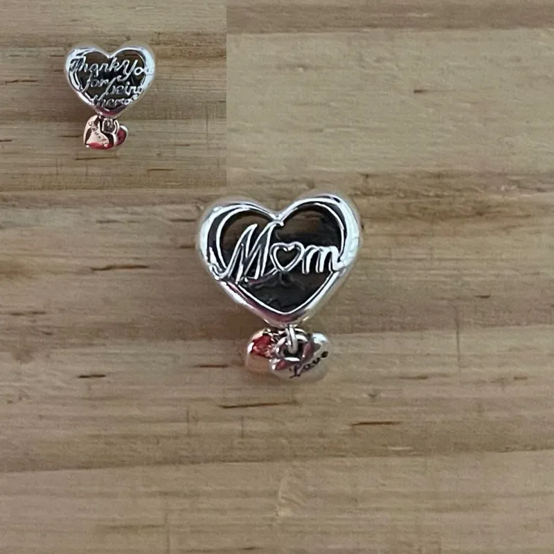 Charm Corazón Mom 