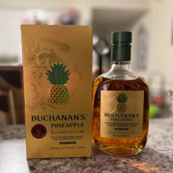 Buchanan's Piña
