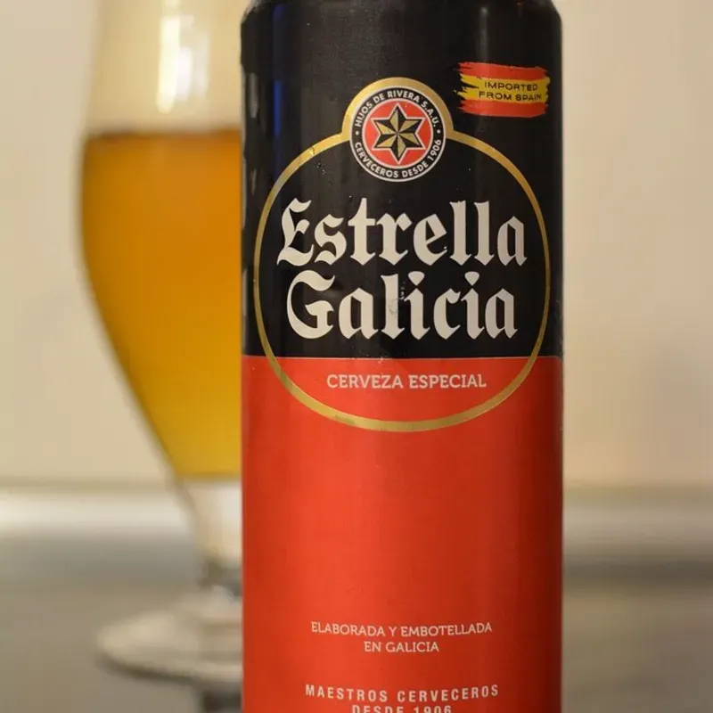 Cerveza estrella de Galicia (P)