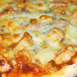 Pizza Napolitana de Pollo (Pechuga de Pollo)