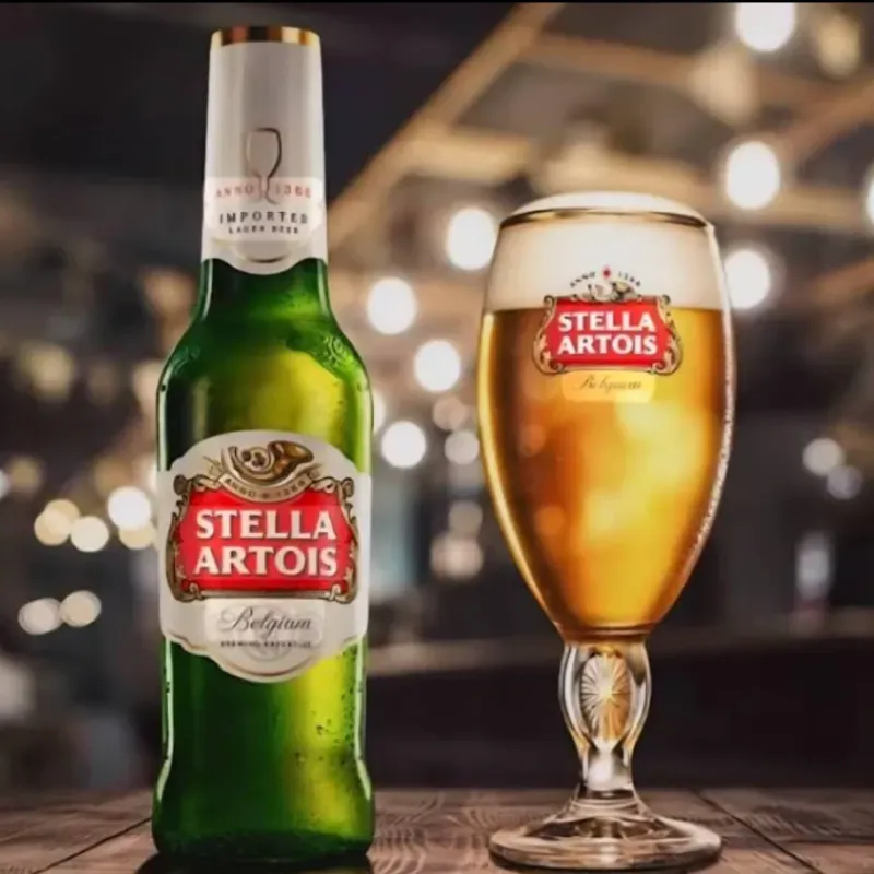 Stella Artoirs