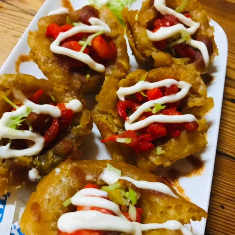 Tostones rellenos con camarones 