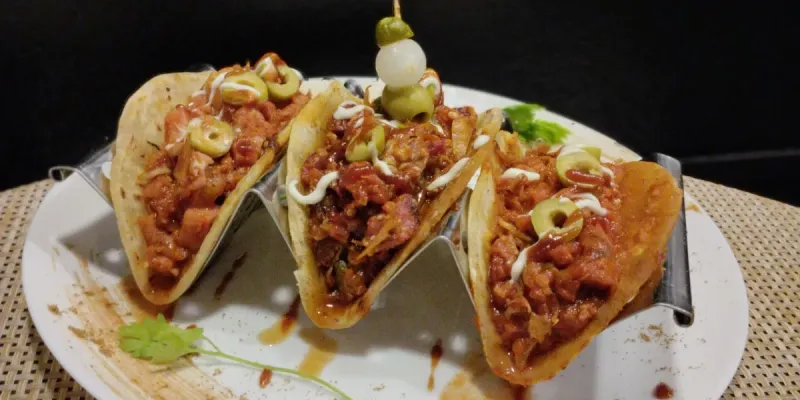 Tacos Mixtos Beicon, Chorizo y Jamón 