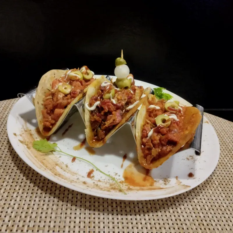 Tacos Mixtos Beicon, Chorizo y Jamón 