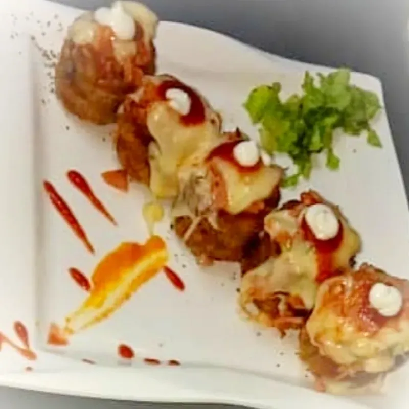 Tostones Rellenos de Jamón y Queso 