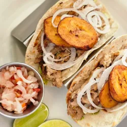 Taco de cerdo asado