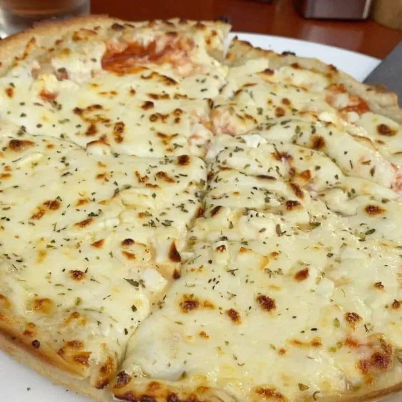 Pizza doble queso ( queso gouda)