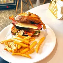 Súper Club Sándwich 