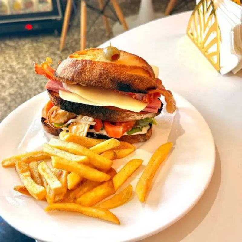 Súper Club Sándwich 