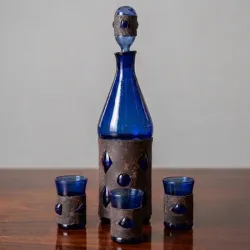 Juego de botella y vasos