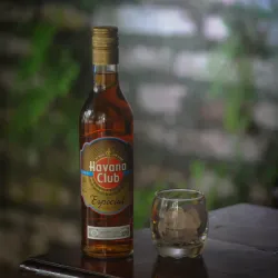 Habana Club Añejo Especial